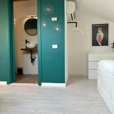 Nest - 2 2 Bagni Parcheggio Gratuito דירה *