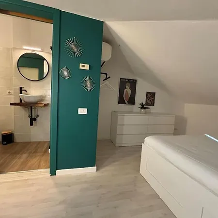 Nest - 2 2 Bagni Parcheggio Gratuito דירה *