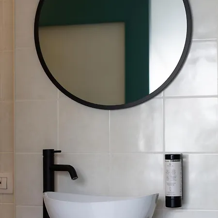 Nest - 2 2 Bagni Parcheggio Gratuito Apartamento Verona