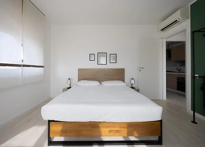 Nest - 2 2 Bagni Parcheggio Gratuito Βερόνα