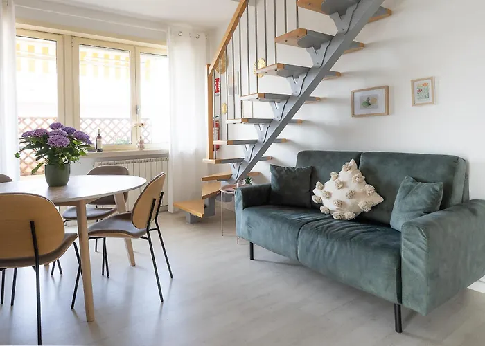 Διαμέρισμα Nest - 2 2 Bagni Parcheggio Gratuito